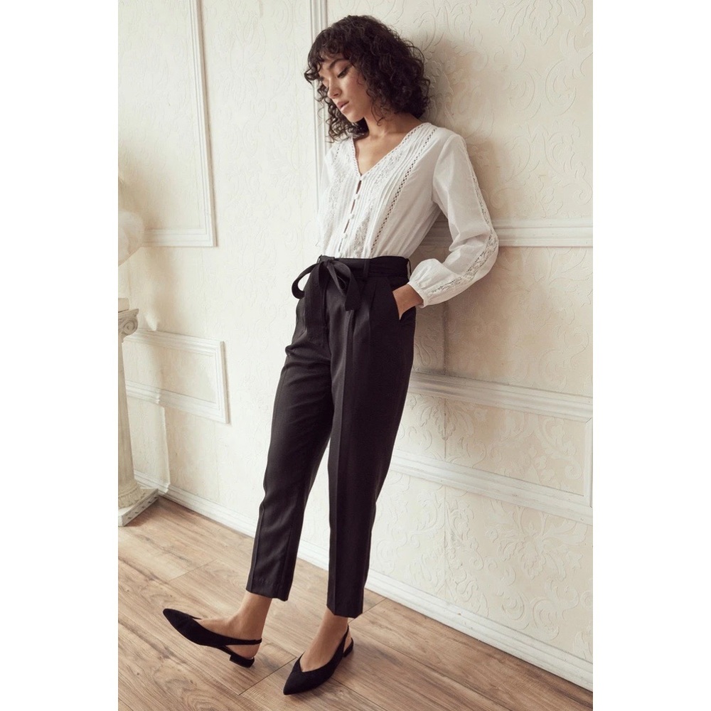 NWT Vetta Capsule pleated high-waist pants